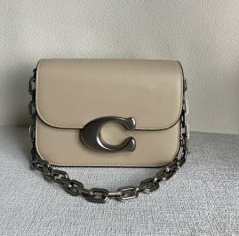 Picture of Coach Lady Handbags _SKUfw144003197fw